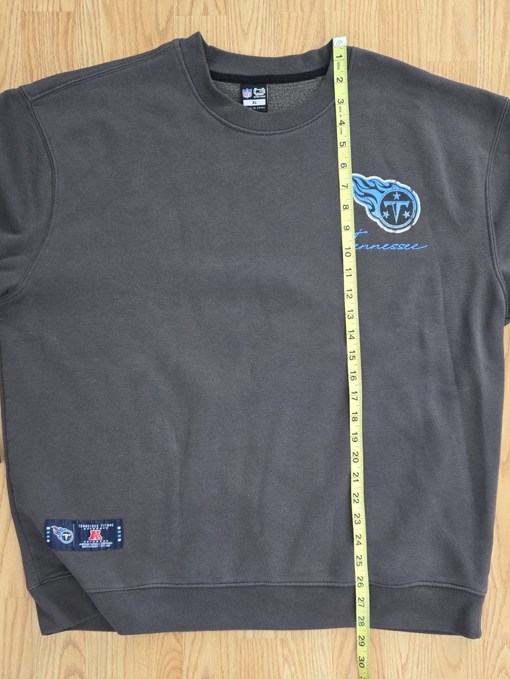 Men's Tennessee Titans Crewneck Sweatshirt - Charcoal with Blue Logo - Picture 7 of 7